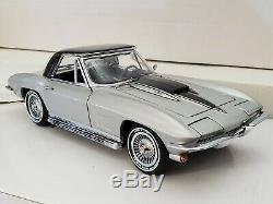 Silver Pearl 1967 Corvette 427/390 Conv/Hardtop #111/435 Franklin Mint 124