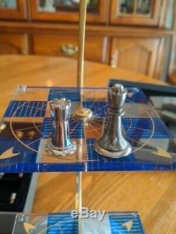 Star Trek Franklin Mint Three Dimensional Gold/Silver Chess Set