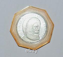 Sterling Silver One Ounce Robert Pearly Artic Explorer Limited Edition Coin Rare