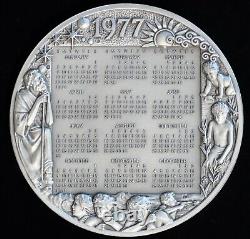 The 1977 Franklin Mint Annual Calendar/Art Medal. 999 Fine Silver 3 299.2g
