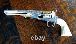 Toy Franklin Mint General George Custer's. 36 Caliber Gold And Silver Revolver