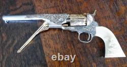 Toy Franklin Mint General George Custer's. 36 Caliber Gold And Silver Revolver