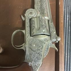 Wyatt Earp Franklin Mint Commemorative. 44 With Display WithPLUG NO FRING Certified
