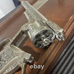 Wyatt Earp Franklin Mint Commemorative. 44 With Display WithPLUG NO FRING Certified