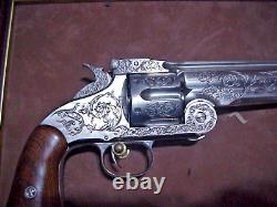 Wyatt Earp Franklin Mint Commemorative Colt. 44 Revolver Original WithPLUG